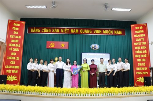 Lễ trao quyết định cán bộ