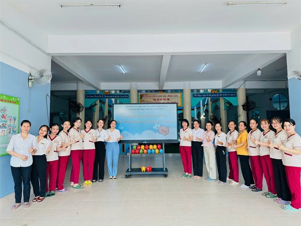 Chương trình  Nuôi heo đất - làm việc có ích 
