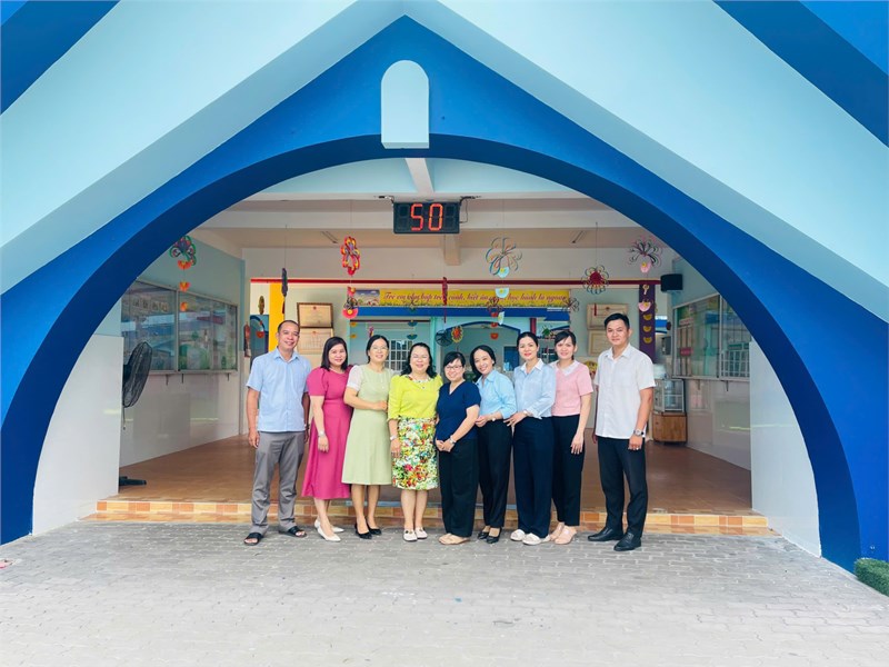 Đón đoàn kiểm tra y tế trường học năm học 2024-2025