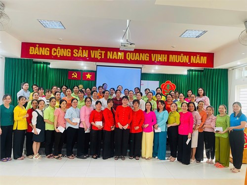 CĐCS Trường Mầm non Hoa Hồng họp mặt Mừng Xuân Ất Tỵ 2025