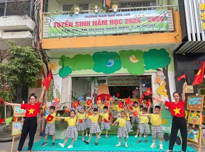 Trường mầm non Hoa Lan Quận 1 - Thể dục đồng diễn - Chào mừng kỷ niệm 50 năm ngày giải phóng Miền Nam thống nhất đất nước 3-/4/1975-30/4/2025