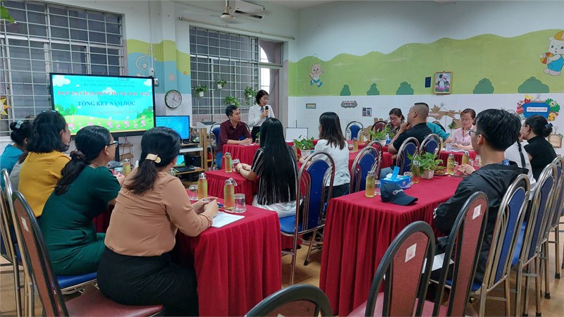 Họp phụ huynh học sinh tổng kết năm học 2024 - 2025