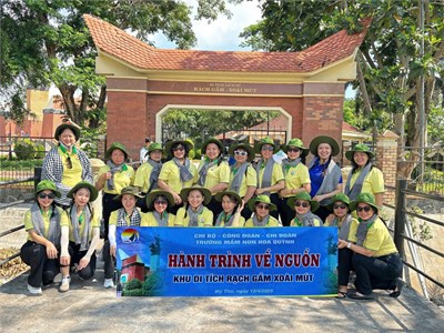 Trường mầm non hoa quỳnh tham quan 
khu di tích lịch sử rạch gầm – xoài mút