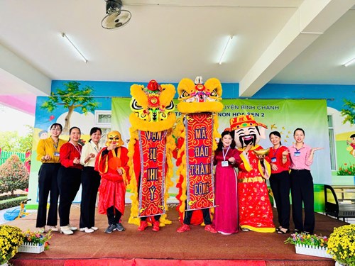 Khai Xuân Ất Tỵ 2025
