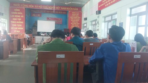 Đoàn viên trường tham gia hội nghị tiếp sóng Quán triệt Nghị quyết số 57-NQ/TW