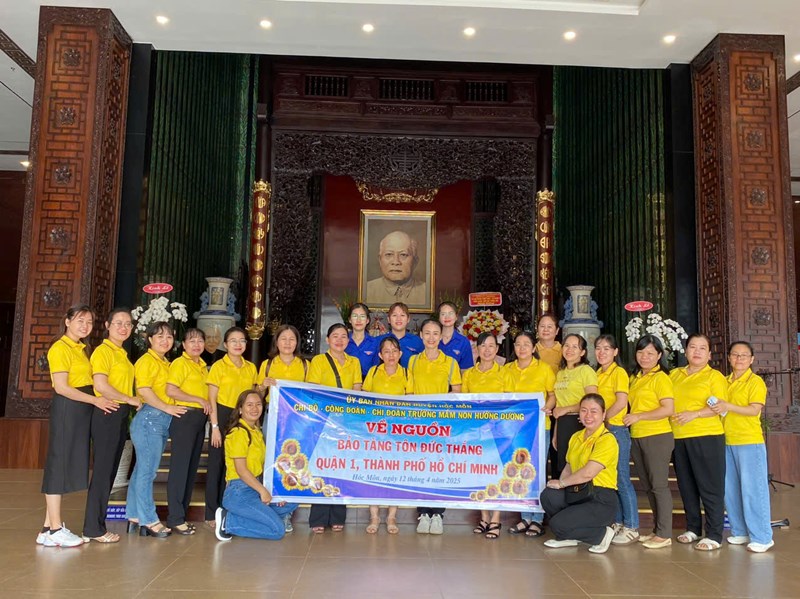 Ngày 12/04/2025 Chi Bộ trường Mầm Non Hướng Dương tổ chức về nguồn Tôn Đức Thắng Quận 1 Thành phố Hồ Chí Minh.