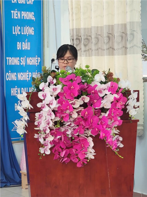 Hội nghị cán bộ, viên chức và người lao động trường mầm non Hướng Dương năm học 2024-2025.
