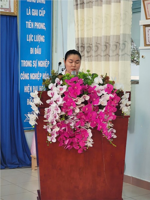 Hội nghị cán bộ, viên chức và người lao động trường mầm non Hướng Dương năm học 2024-2025.