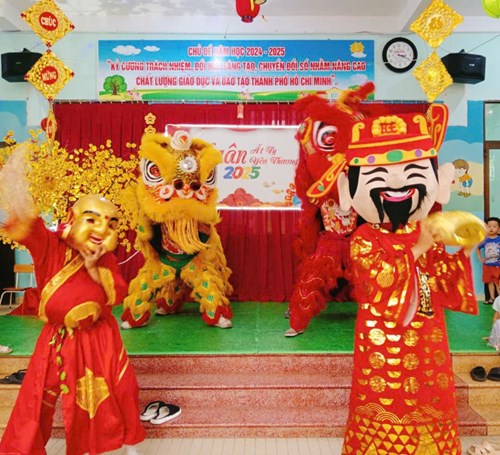 Trường Mầm Non Kim Đồng tổ chức  Xuân Ất Tỵ Yêu Thương 2025   với các hoạt động vui và ý nghĩa cho các bé ngày 22/01/2025.