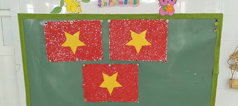 Hoạt động tạo hình: khảm tranh