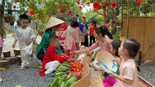 Phiên Chợ Quê Chào mừng năm mới 2025 cùng các bé Trường Mầm non Mỹ Hòa