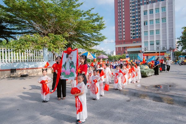 🌻 Chào mừng 50 năm Ngày Giải phóng miền Nam - Hành trình nửa thế kỷ vươn mình phát triển! 🎆🎆