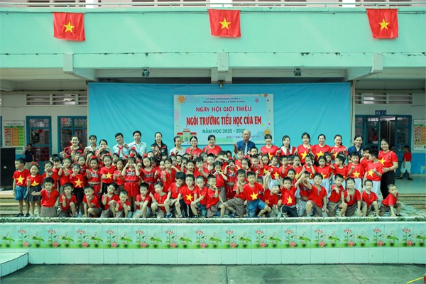 Tham quan trường tiểu học lê đình chinh năm học 2024-2025