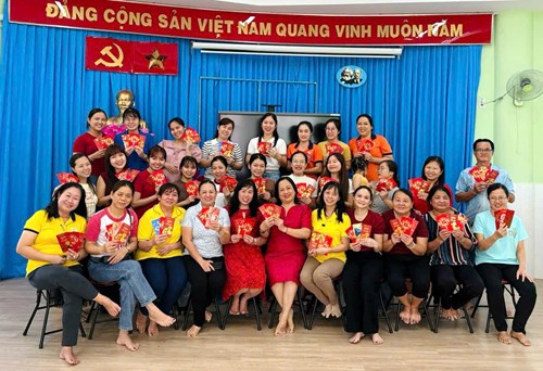 Trường Mầm non Phường 6 Quận 10 tổ chức họp mặt và chúc Tết đầu năm mừng Xuân Ất Tỵ 2025.