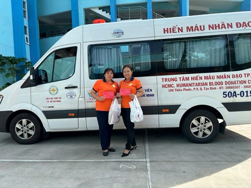 Trường Mầm non Phường 6 Quận 10 tham gia hiến máu nhân đạo tại Tòa nhà Khối Dân vận