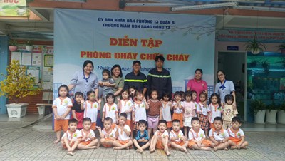 <a href="/tin-tuc-su-kien/ngay-10012025-truong-mam-non-rang-dong-13-to-chuc-tap-huan-dien-tap-phong-chay/ct/16227/721164">Ngày 10/01/2025 Trường Mầm non Rạng Đông 13 tổ chức<span class=bacham>...</span></a>