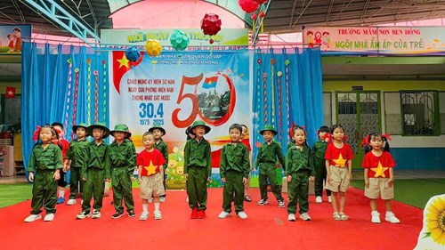 Trường Mầm non Sen Hồng - Quận Gò Vấp chào mừng kỷ niệm 50 năm Ngày giải phóng miền Nam thống nhất đất Nước ( 30/4/1975 - 30/4/2025)
