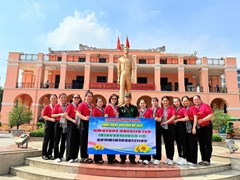 Chi bộ Trường MN Sen Hồng - Sinh hoạt chuyên đề Quý 2/2025.