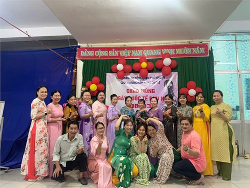 Sinh hoạt công đoàn tháng 3 - Kỷ niệm ngày   Quốc tế phụ nữ 08-03 