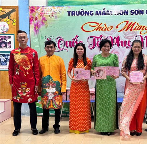 Hưởng ứng Tuần lễ áo dài năm 2025