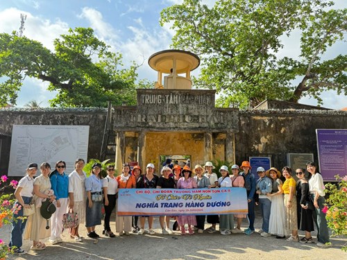 Hành trình Về nguồn  Côn Đảo - Bàn thờ thiêng liêng của Tổ quốc 