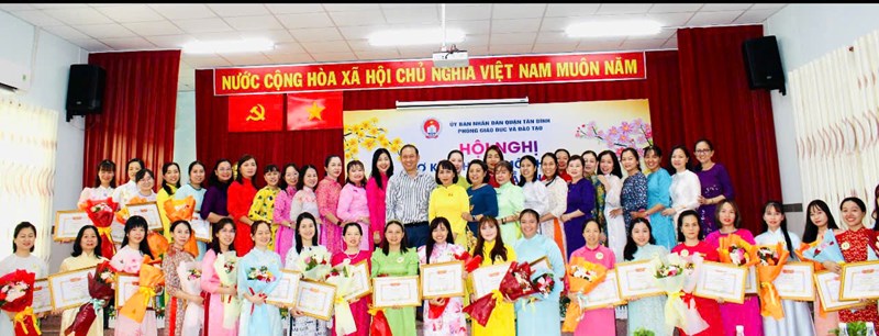 Hội nghị sơ kết chuyện môn Học kỳ I, Bậc học mầm non. Năm học 2024 - 2025
