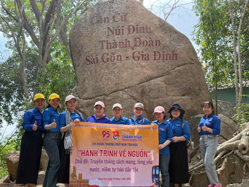 Chi đoàn Trường Mầm non Tân Hòa tổ chức hành trình  Về nguồn  kết hợp sinh hoạt chủ điểm tháng 3/2025.