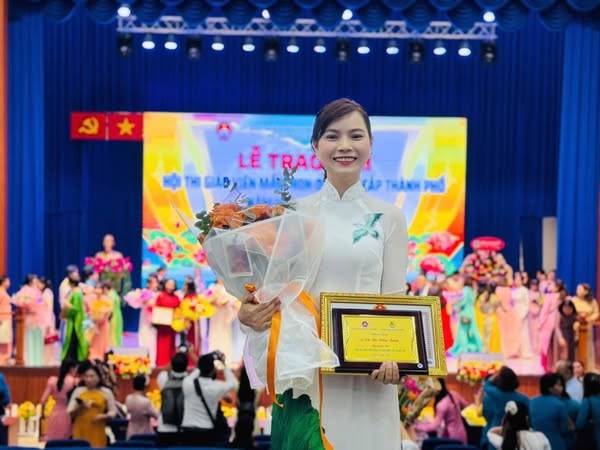 🌟🎉 Chúc mừng cô giáo VÕ THỊ DIỄM TRINH đã xuất sắc đạt giải Ba trong hội thi “Giáo viên dạy giỏi cấp Thành phố năm học 2024 - 2025”🏆