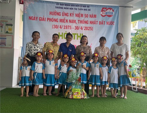 Hội thi Bé nhanh trí cấp trường