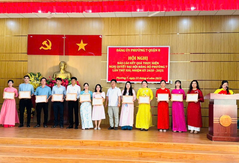 Hội nghị báo cáo kết quả thực hiện nghị quyết đại hội đảng bộ phường 7 lần thứ xiii, nhiệm kỳ 2022-2025