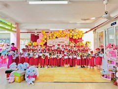 Sáng ngày 16/5/2025, trường Mầm non Thỏ Ngọc tổ chức Lễ ra trường cho các bé khối Lá (5-6 tuổi)