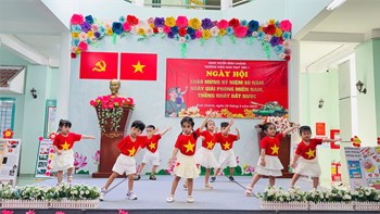 Trường Mầm non Thủy Tiên 1 tổ chức Ngày hội “Chào mừng Kỷ niệm 50 năm Ngày Giải phóng Miền Nam, thống nhất đất nước”