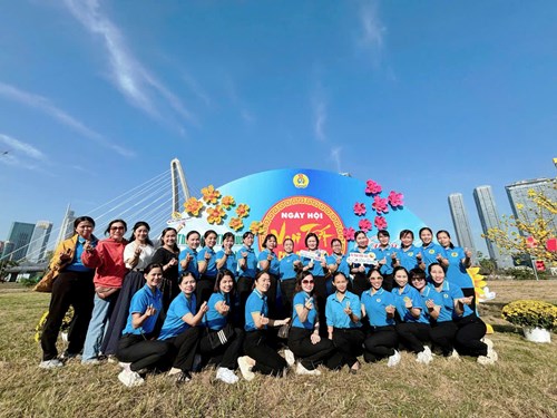 💐Sáng ngày 12/01/2025 trường Mầm Non Trường Thạnh hưởng ứng tích cực tham gia các hoạt động “ Vui Tết cùng Đoàn Viên Công Đoàn “ nhân dịp xuân Ất Tỵ năm 2025 nhằm hưởng ứng các hoạt động chào mừng thành phố Thủ Đức, bước vào năm thứ 5 (01/01/2021-01/01/2025), chủ đề  Thủ Đức - Từng ngày vững bước”.