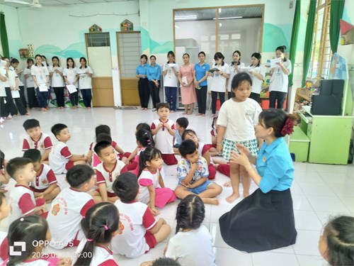 Trường mầm non Trường Thạnh đã tổ chức thực hiện các hoạt động  cho giáo sinh dự giờ học tập