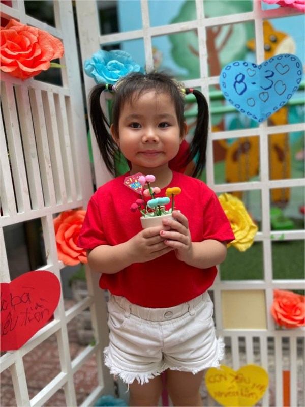 “Gương điển hình học sinh Quận 1 thi đua thực hiện 5 điều Bác Hồ dạy” tháng 3 năm 2025.