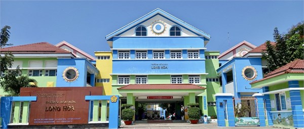 Cổng trường