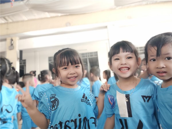 c10_121202410.jpg
