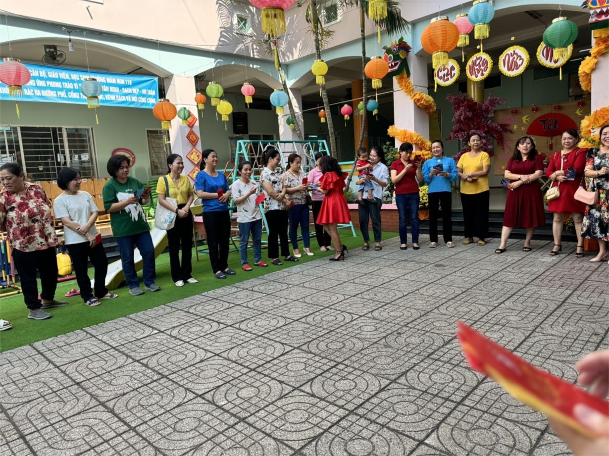 tet5_182202414.jpg