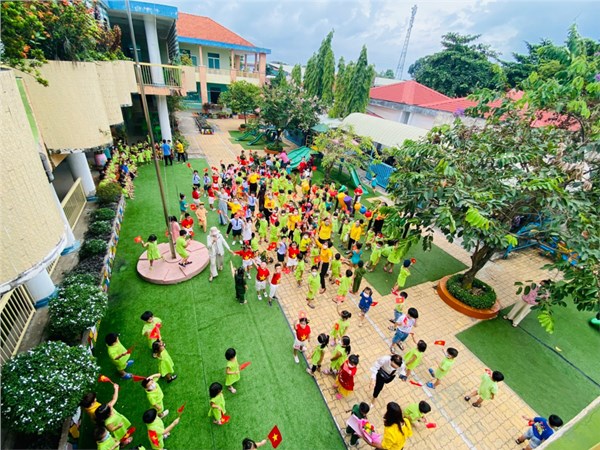Lễ hội bé mừng chiến thắng 30/4
