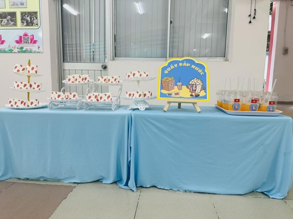 MẦM - NHÀ TRẺ XEM PHIM CHIẾU RẠP